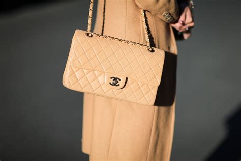 tassen chanel|chanel tassen bijenkorf.